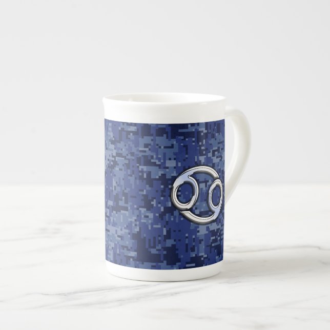 Cancer Zodiac Symbol Navy Blue Digital Camouflage Prozellantasse (Vorderseite Rechts)