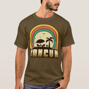 Cancun Beach Vintag Retro Sunset Style T-Shirt