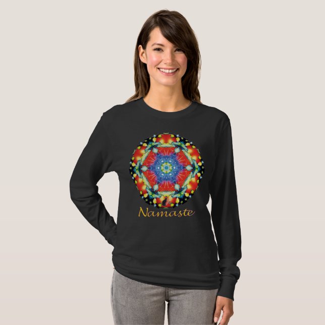 Candid Namaste Kaleidoskop T - Shirt (Vorne ganz)