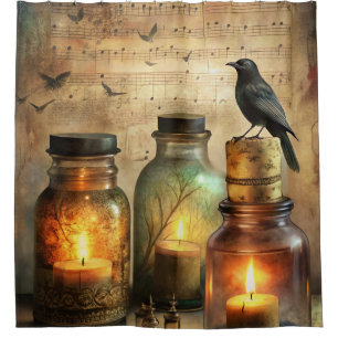 Candlelit Crow mit antiken Flaschen & Noten Duschvorhang