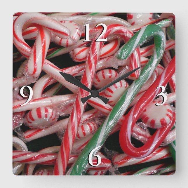 Candy Canes und Pfefferminz Weihnachtsfeiertag Quadratische Wanduhr (Vorderseite)
