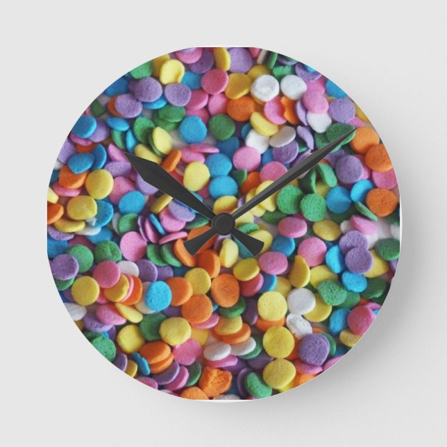 Candy Dots Runde Wanduhr (Vorderseite)