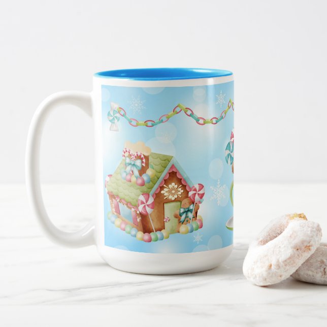 Candy Gingerbrot und Candy Cane Design Zweifarbige Tasse (Mit Donut)