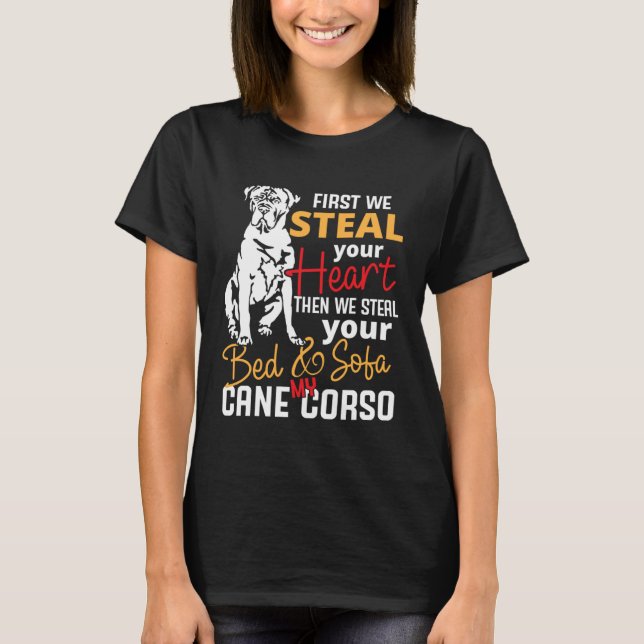 Cane Corso Heart Bed Sofa  Slogan T-Shirt (Vorderseite)