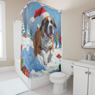 Cane Corso läuft im Schnee mit Weihnachtshut Duschvorhang