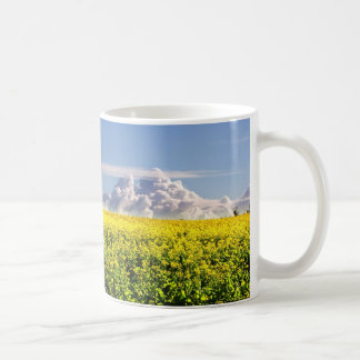 Canola u. Wolken Tasse