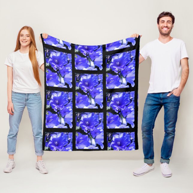 CANTERBURY BELLS BLUME FLEECE BLANKET (Beispiel)