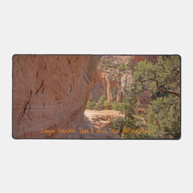 Canyon Overlook Trail w Arch, Utah Schreibtischunterlage (Vorderseite)