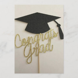 Cap and Glückwunschs grad auf Einladung des Abschl