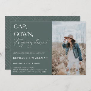 Cap Gown Es geht zur Absolventen-Party Einladung