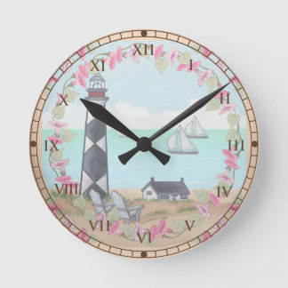 Cape Lookout Lighthouse Runde Wanduhr