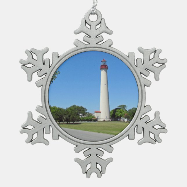 Cape May Lighthouse Schneeflocken Zinn-Ornament (Vorderseite)
