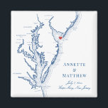 Cape May New Jersey Hochzeit in Urlaubsort Gefalle Magnet<br><div class="desc">Schnelle und einfache Bestellung! Diese Magnete von Cape May, New Jersey machen die Hochzeitsvorzüge der New Jersey Beach zu einem beliebten Begrüßungsort für die Cape May Hochzeit in Urlaubsort. Bewegen Sie das Herz, indem Sie unter "Anpassen" auf "Bearbeiten mit dem Designwerkzeug" klicken. Mit einer Karte von Chesapeake Bay mit Artwork...</div>