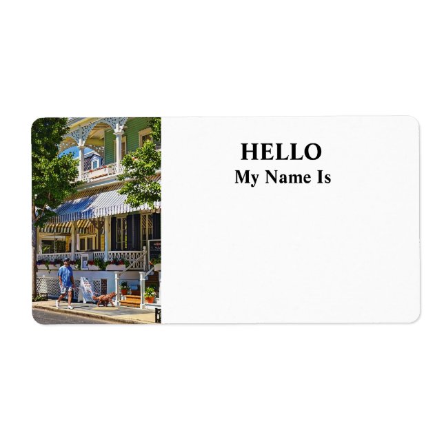Cape May NJ – Mann führt seinen Goldendoodle aus (Vorne)
