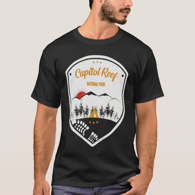 Capitol Reef  National Park Retro Souvenir T-Shirt (Vorderseite)