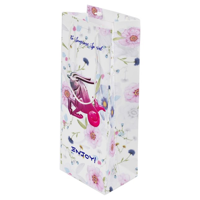 Capricorn Birthday Geschenktüte Für Weinflaschen (Vorderseite Schrägansicht)