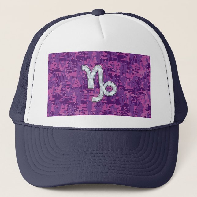 Capricorn Zodiac Symbol Fuchsia Digital Camouflage Truckerkappe (Vorderseite)