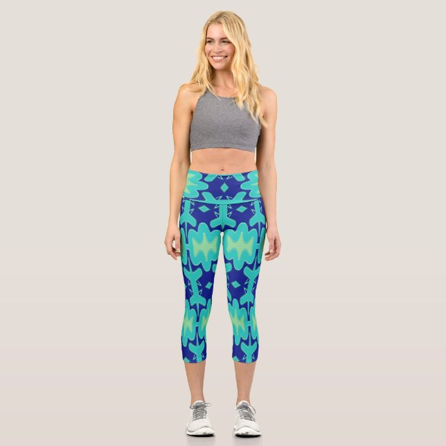 Capris, ein trendiger, vielfarbiger Stoffmuster Capri Leggings (Vorderseite)