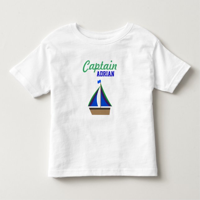 Captain Boys Name Sailboat Kleinkind T-shirt (Vorderseite)
