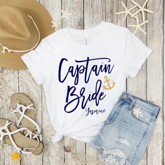 Captain Bride | Moderne Blaue Kalligrafie T-Shirt (Von Creator hochgeladen)
