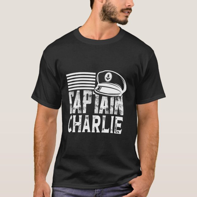 Captain Charlie Personalisiert BootCaptain T-Shirt (Vorderseite)