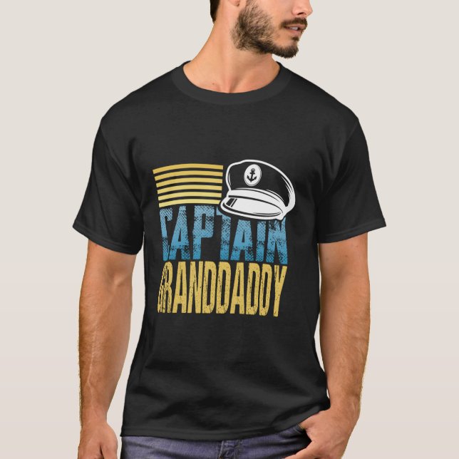Captain Granddaddy segelt Captain Boat T-Shirt (Vorderseite)