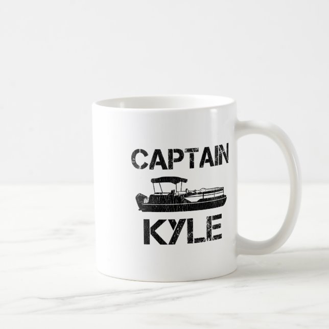 Captain Kyle Pontoon Personalisierter Bootsname Fi Kaffeetasse (Rechts)