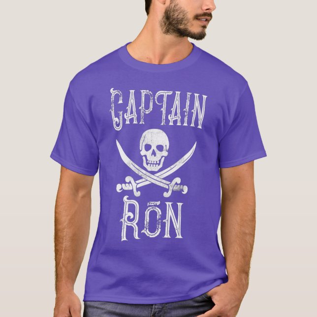 Captain Ron Vintages Personalisiertes Piratenboot T-Shirt (Vorderseite)