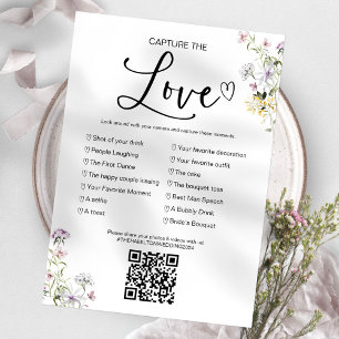 Capture The Love I Spy Hochzeitsspiel mit QR Einladung