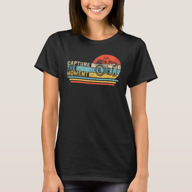 Capture the Moments Camera Fotografy. T-Shirt (Vorderseite)