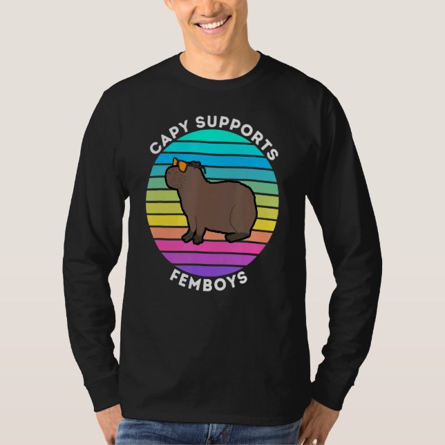 Capy unterstützt Femboys Capybara Lieben Femboys T-Shirt (Vorderseite)