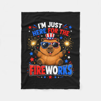 Capybara 4. Juli ich bin hier für das Feuerwerk  Fleecedecke