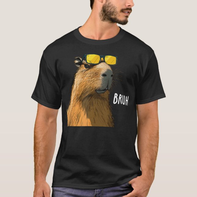 Capybara Cool Bruh im Y2K-Stil T-Shirt (Vorderseite)