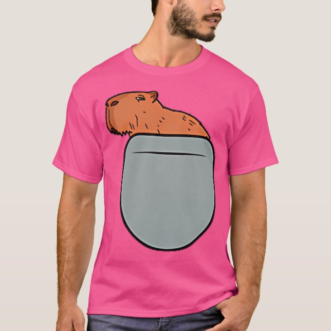 Capybara in Ihrer Pocket Capybara T-Shirt (Vorderseite)