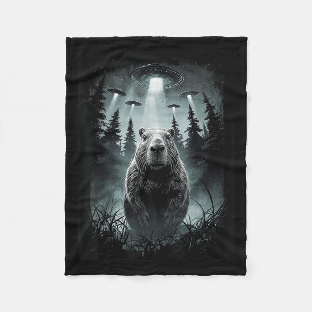 Capybara Selfie mit Alien Ufo Funny Capybara Gesch Fleecedecke (Vorderseite)