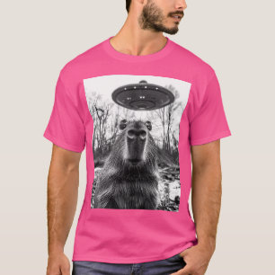 Capybara Ufo Selfie Funny T-Shirt
