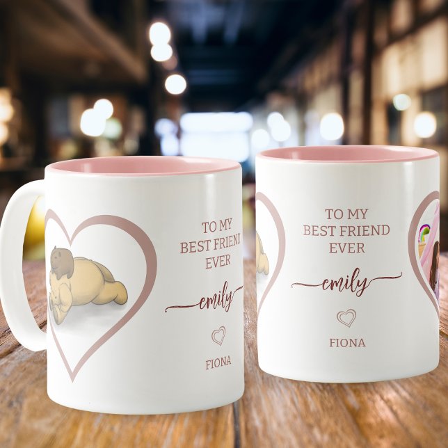 Capybara und Puppy Pink Liebe Rahmen Foto Zweifarbige Tasse (Cherish your best friend with this heartwarming capybara and puppy coffee mug.)