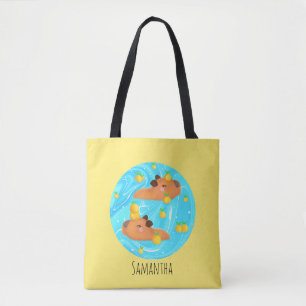 Capybaras in Wasser mit Orangen