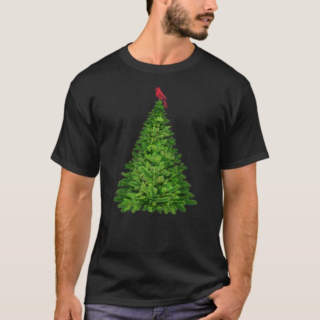 Cardinal Red Bird in Pine Tree Christmas T-Shirt (Vorderseite)