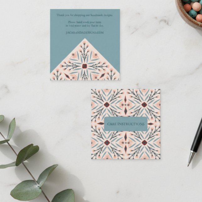 CARE-ANWEISUNGEN Geometrisch elegante Fliesen mit  Quadratische Visitenkarte (CARE INSTRUCTIONS Elegant Floral Tiles Geometric Square Business Card
)
