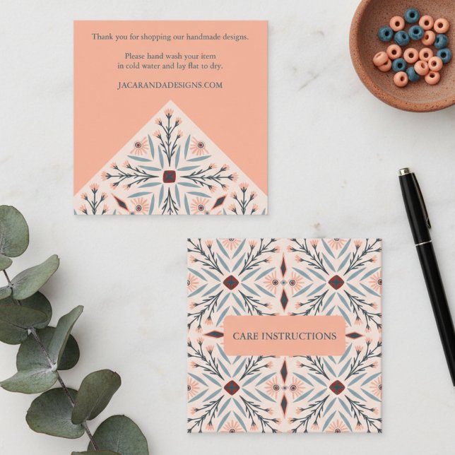 CARE-ANWEISUNGEN Geometrisch elegante Fliesen mit  Quadratische Visitenkarte (CARE INSTRUCTIONS Elegant Floral Tiles Geometric Square Business Card
)