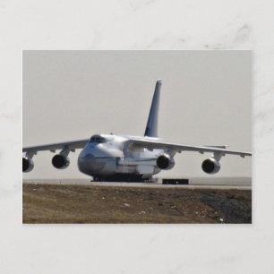 Cargolifter-Flugzeug am Flughafen Postkarte