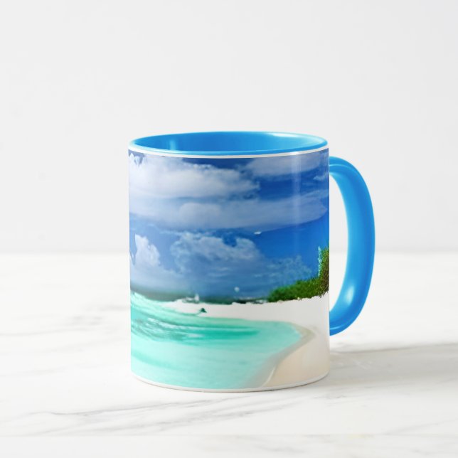 Caribbean Beach mit Deep Blue Summer Sky Tasse (VorderseiteRechts)