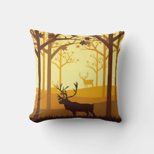 Caribou silhouette in the forest on the autumn sea kissen