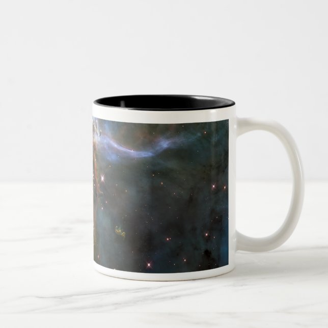 Carina Nebula Star-bildende Säulen Zweifarbige Tasse (Rechts)