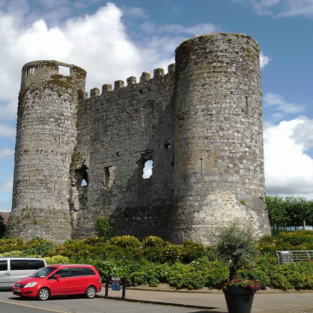 Carlow Castle ruins, Carlow town, Irland Postkarte (Von Creator hochgeladen)
