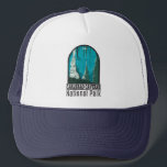 Carlsbad Caverns Nationalpark Vintag Truckerkappe<br><div class="desc">Carlsbad Caverns Vektorgrafik Design. Der Park umfasst mehr als 100 Höhlen. Stalaktiten klammern sich an das Dach des Big Room,  ein riesiger Untergrund in der Höhle.</div>