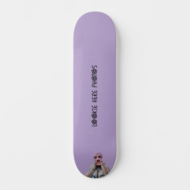 Carly Skateboard (Vorderseite)