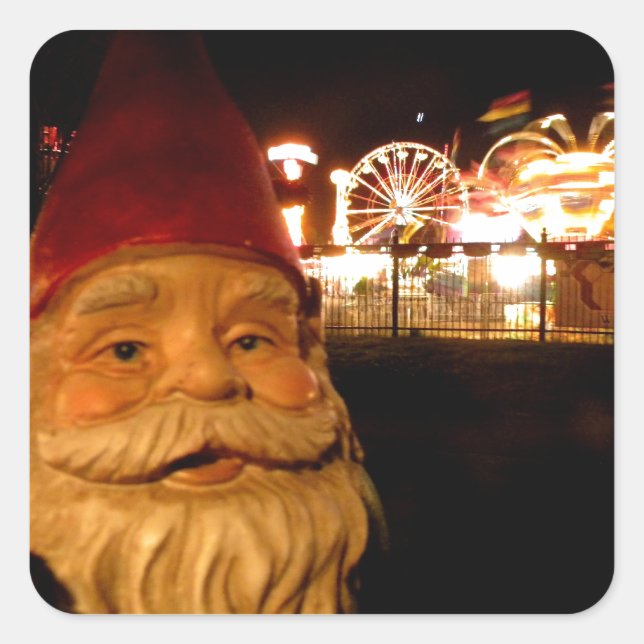Carnival Gnome Quadratischer Aufkleber (Vorderseite)