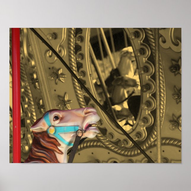 Carousel Pferd in Mirror Sepia teilweise Farbe Poster (Vorne)